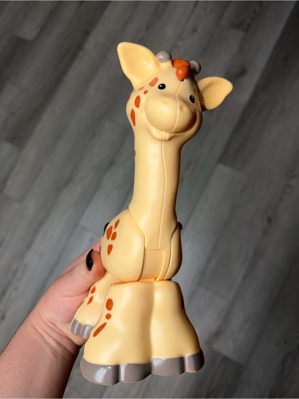 Little people giraffe